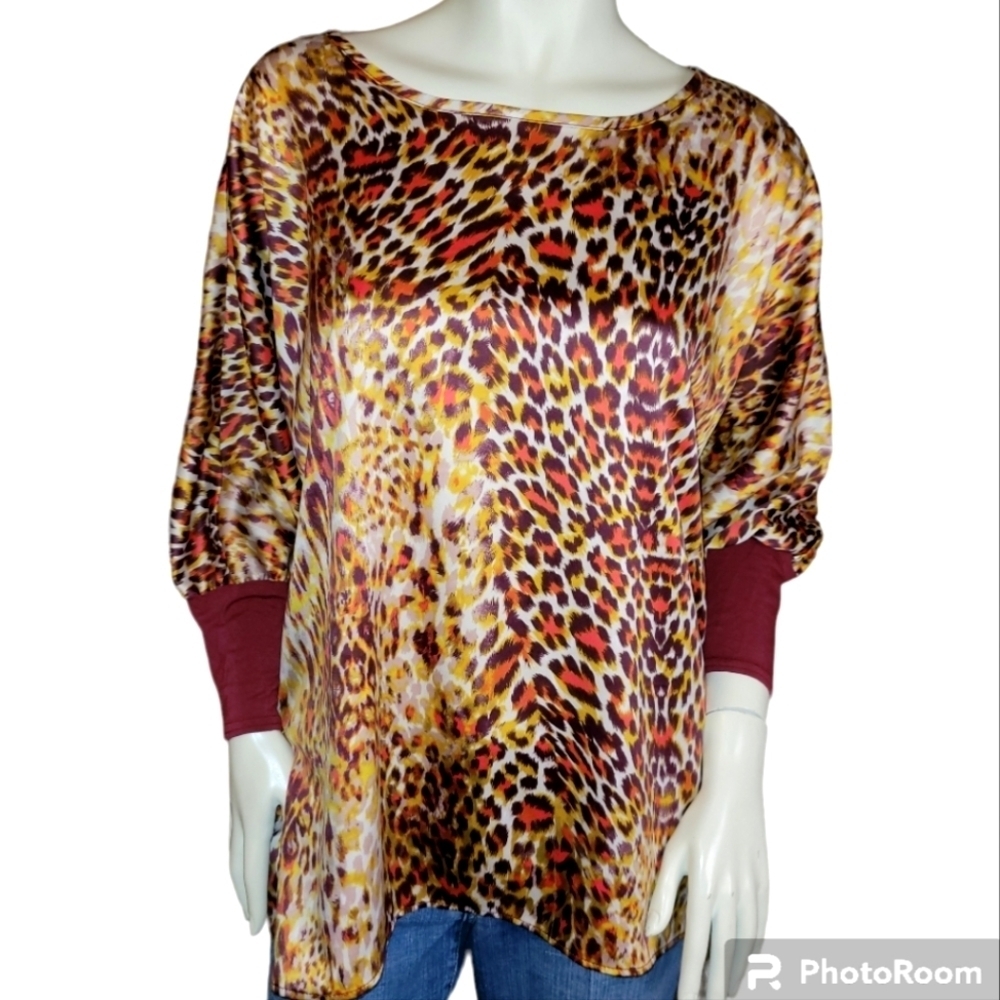 NWT* Ivy Jane* Silky Tunic*  Leopard Print* Sz S-M I